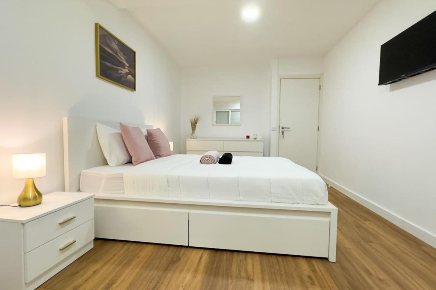 리오데무로 Quarto Privado Calmo 아파트 외부 사진